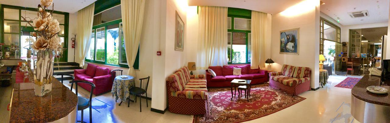 Hotel K2 Cervia 3 Stelle Sup Ngoại thất bức ảnh